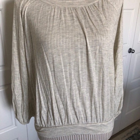 BNWT Super Soft Gathered Oatmeal Long Sleeve Tee - Picture 2 of 6